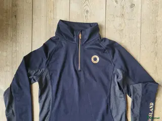 Övrigt Ridkläder ryttarutrustning till salu: Tröjor - Annons 1