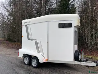 Hästtransporter fordon & transport till salu: Umesläp BA35 nybesiktigad årsm-09 i Mariefred - Annons 15