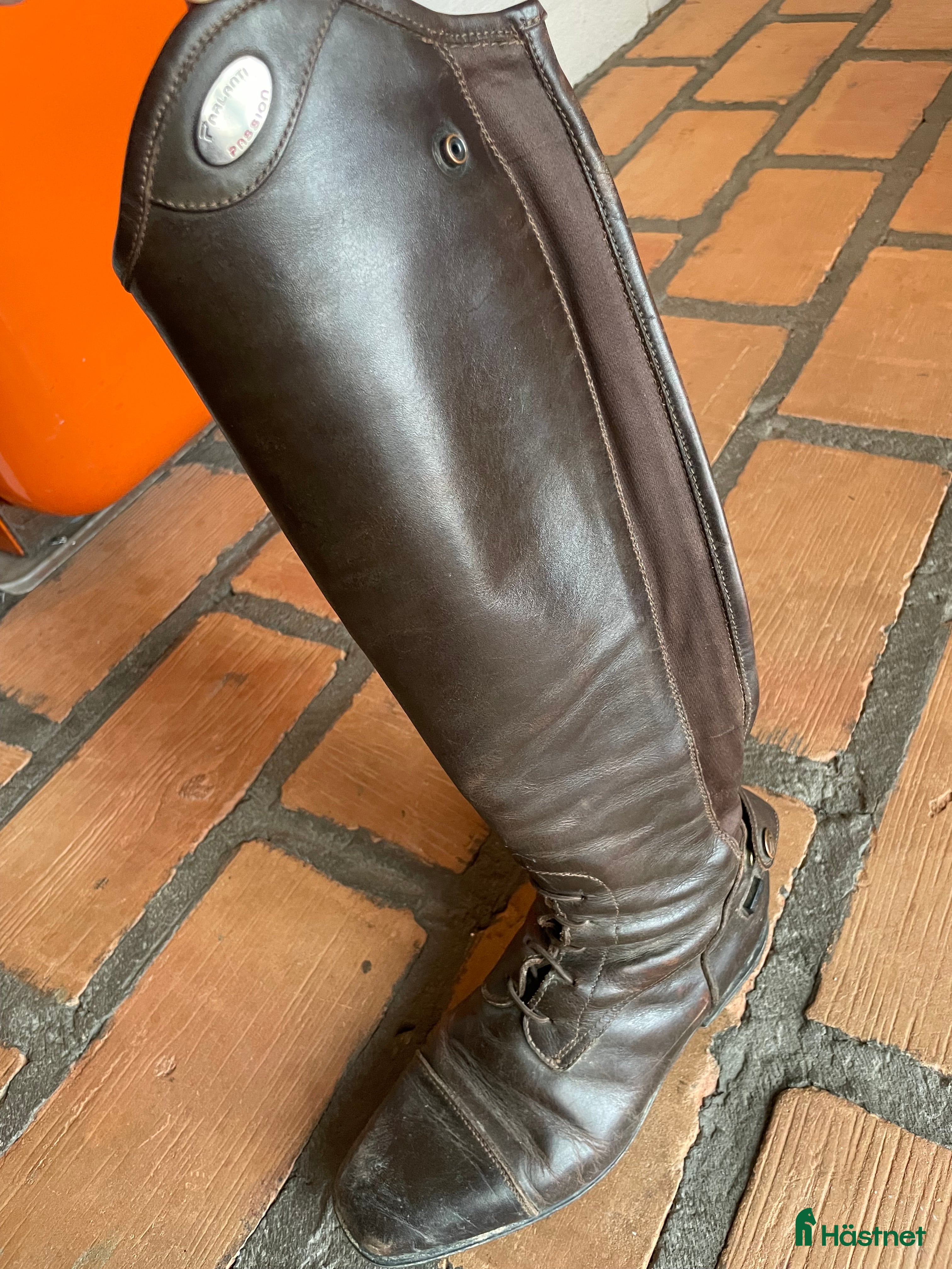 Ridstövlar ryttarutrustning till salu: BRUNA PARLANTI stövlar i Ekerö - Annons 2