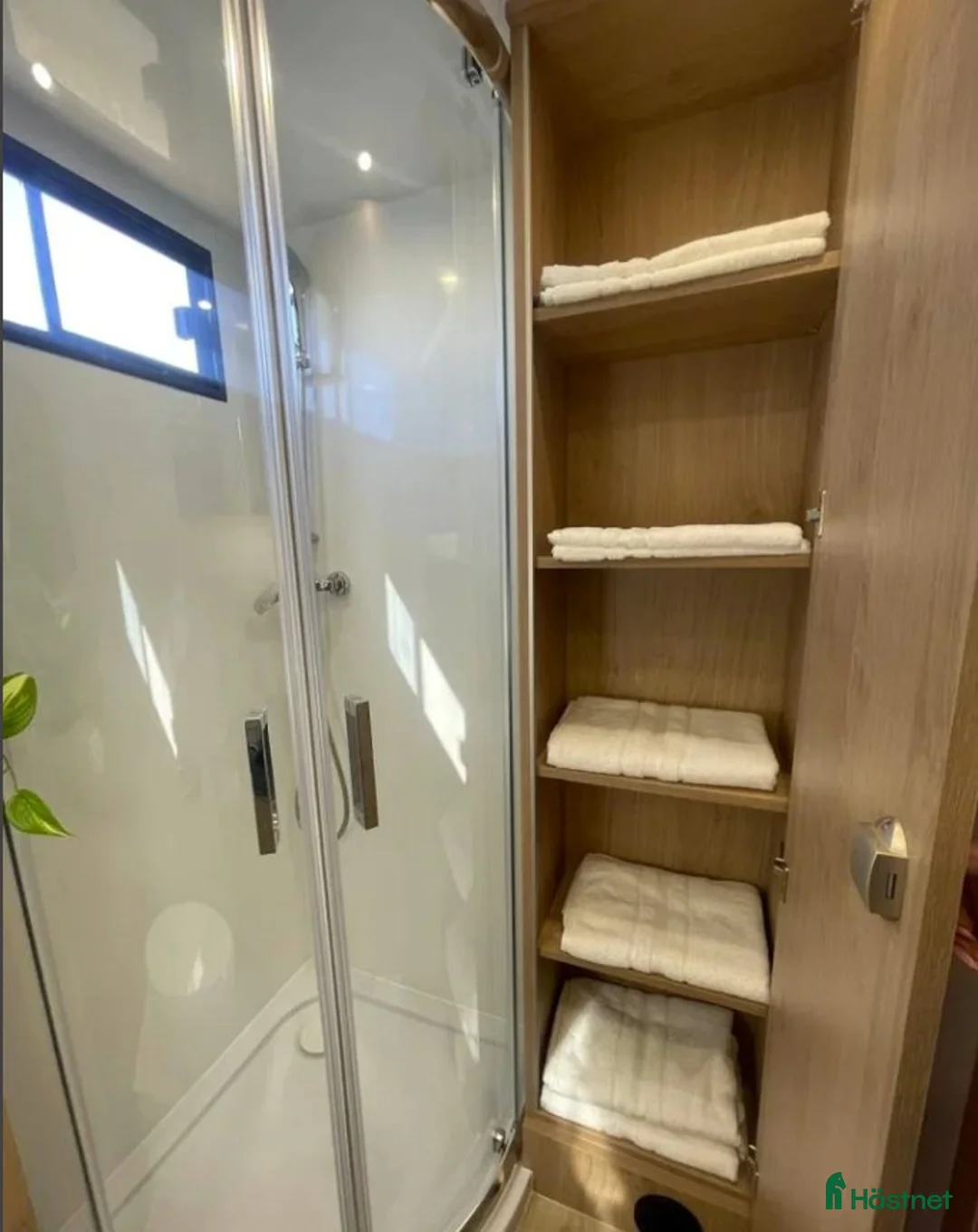 Hästlastbilar  fordon & transport till salu: Hästlastbil Cavaleno Silver i Getinge - Annons 7