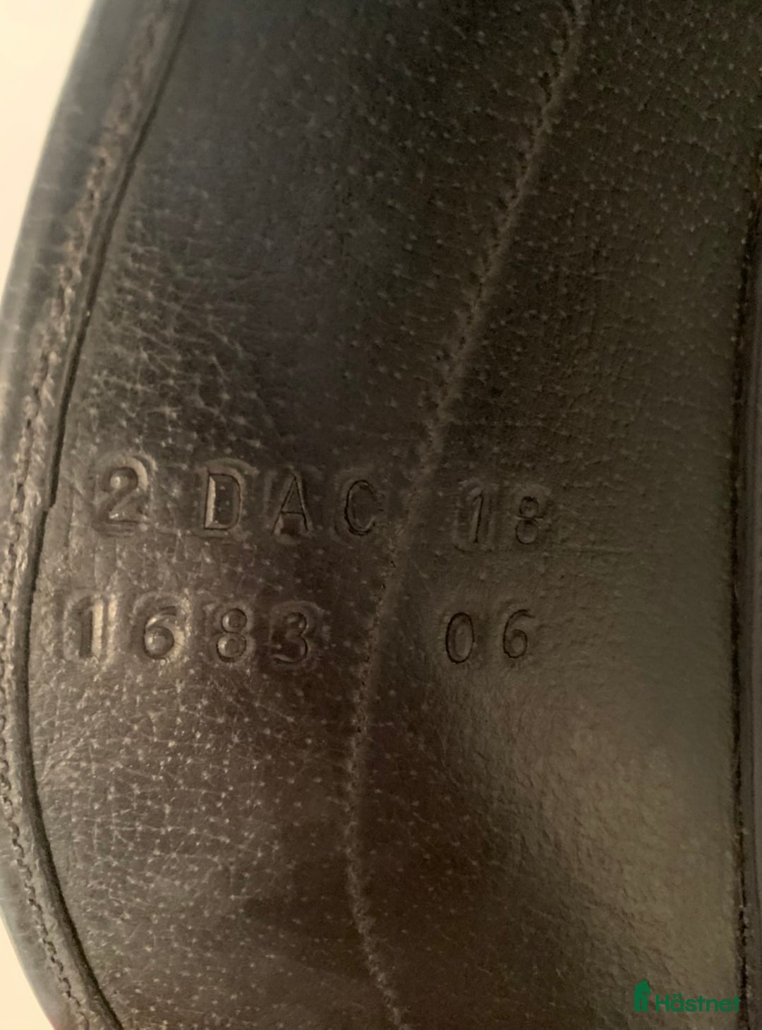 Sadlar hästutrustning till salu: Childeric dressyrsadel säljes  i Eskilstuna - Annons 3