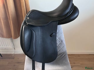 Sadlar hästutrustning till salu: Kemnevall DR Theia i Växjö - Annons 4