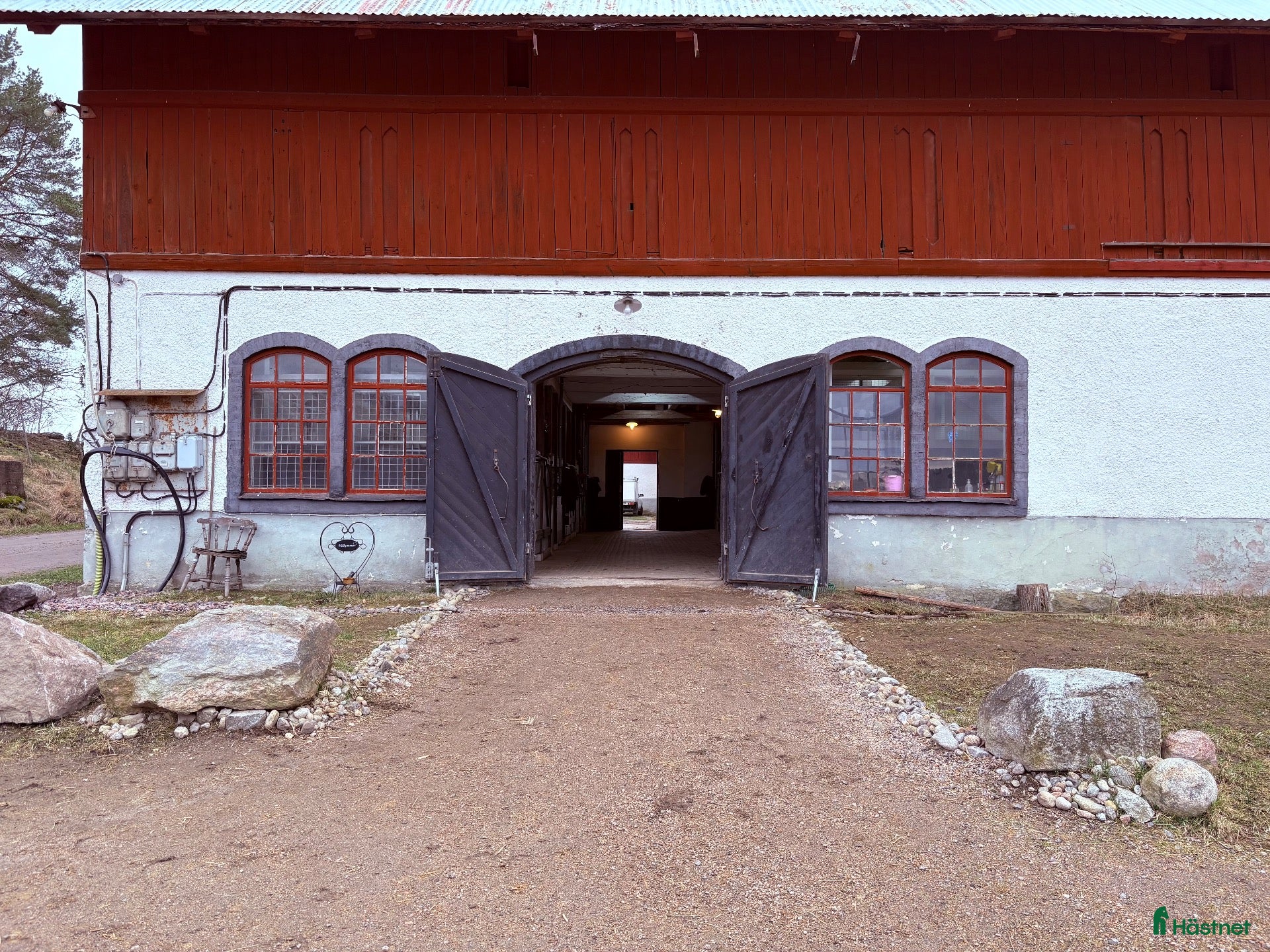  stallplats Stallplats finnes 15 minuter från Nyköping  - Annons 15