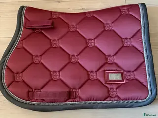 Schabrak & Vojlockar hästutrustning till salu: Equestrian Stockholm schabrak ponny i Brottby - Annons 1