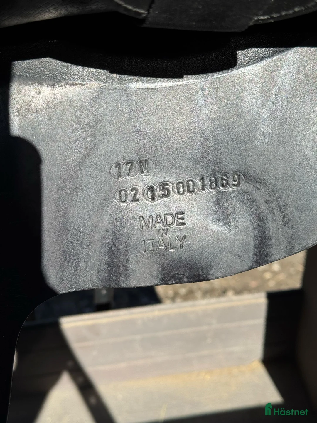 Sadlar hästutrustning till salu: Dressyrsadel Equiline  i Sparreholm - Annons 5