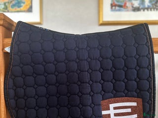 Schabrak & Vojlockar hästutrustning till salu: E-logga schabrak i Målsryd - Annons 1