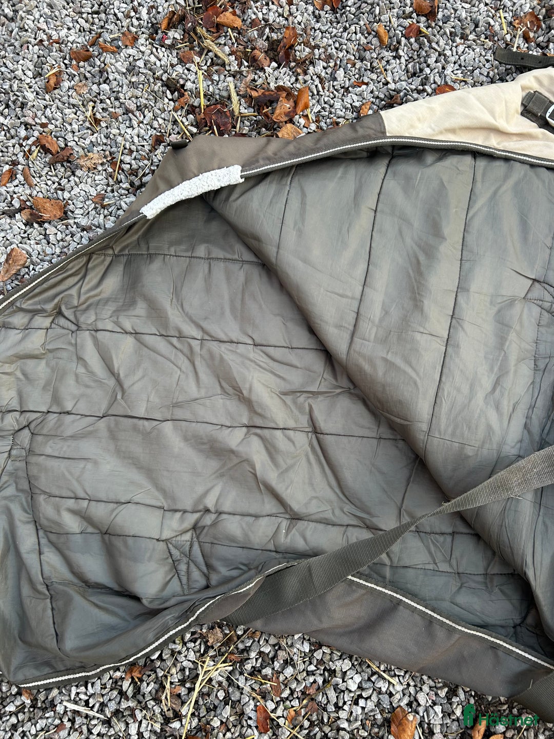 Täcken hästutrustning till salu: Utetäcke strl 145 i Hörby - Annons 2