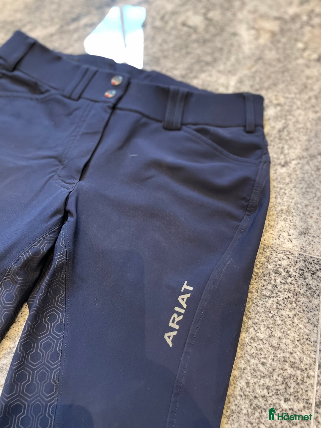 Ridbyxor ryttarutrustning till salu: Ariat ridbyxor i Bankeryd - Annons 2