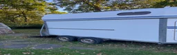 Hästtransporter  fordon & transport till salu: 3 hästtransporter bytes  i Trollhättan - Annons 2