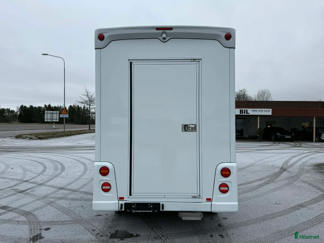 Hästlastbilar  fordon & transport till salu: NORDIC HORSE 3 *HÖG LASTVIKT*  i Köping - Annons 3