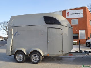 Hästtransporter fordon & transport till salu: Böckmann Big Master 2017, Totalvikt 1800 kg i Kvicksund - Annons 10