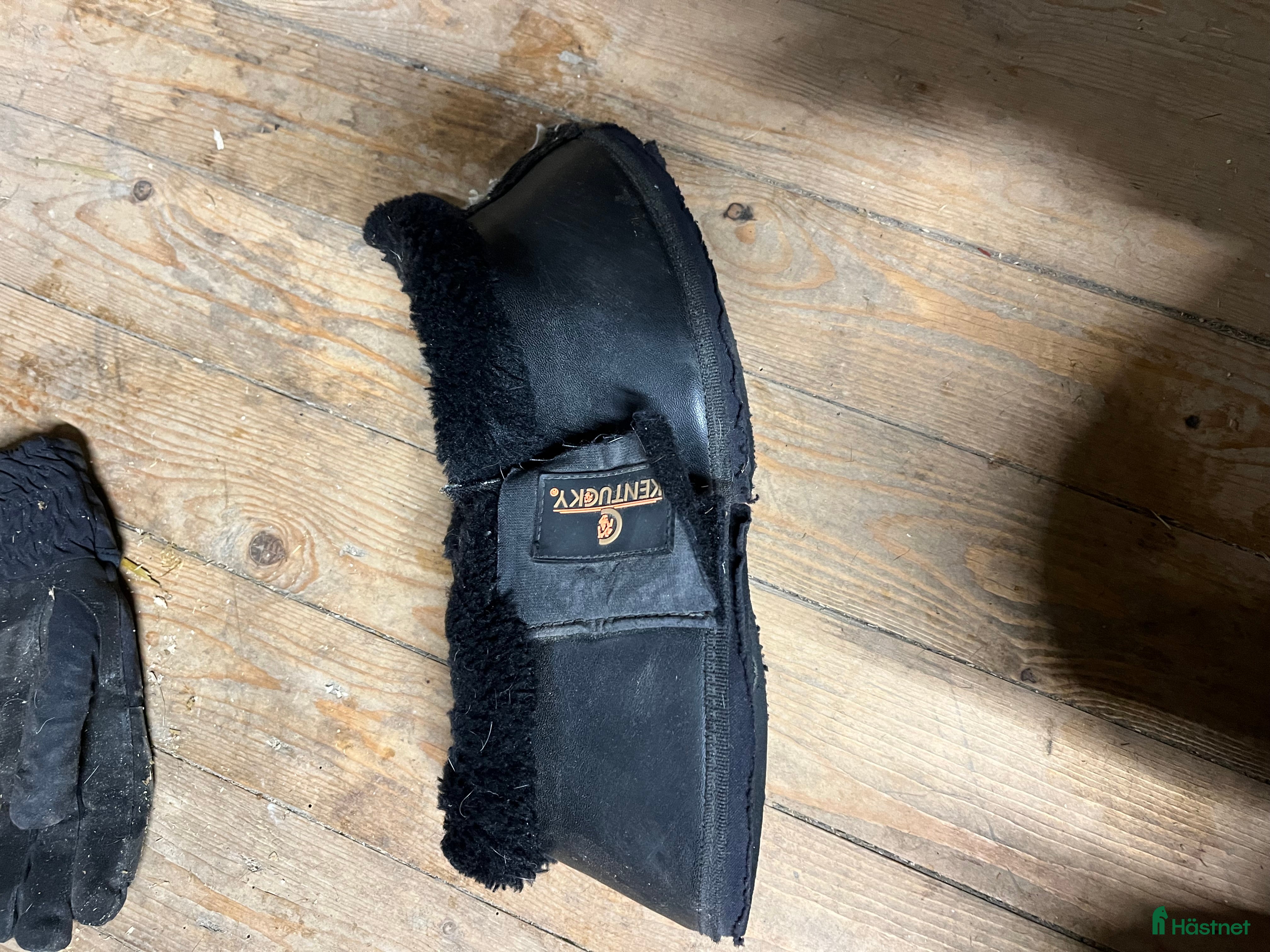 Benskydd hästutrustning Kentucky sheepskin boots i Västra Frölunda - Annons 3