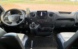Hästlastbilar  fordon & transport till salu: Renault Master, 5 sitsig. SUPERSKICK! i Munka-ljungby - Bild 7
