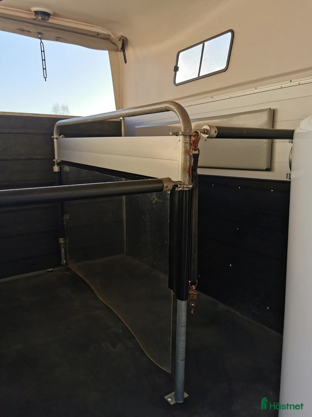 Hästtransporter  fordon & transport till salu: Cheval liberte  - Annons 9