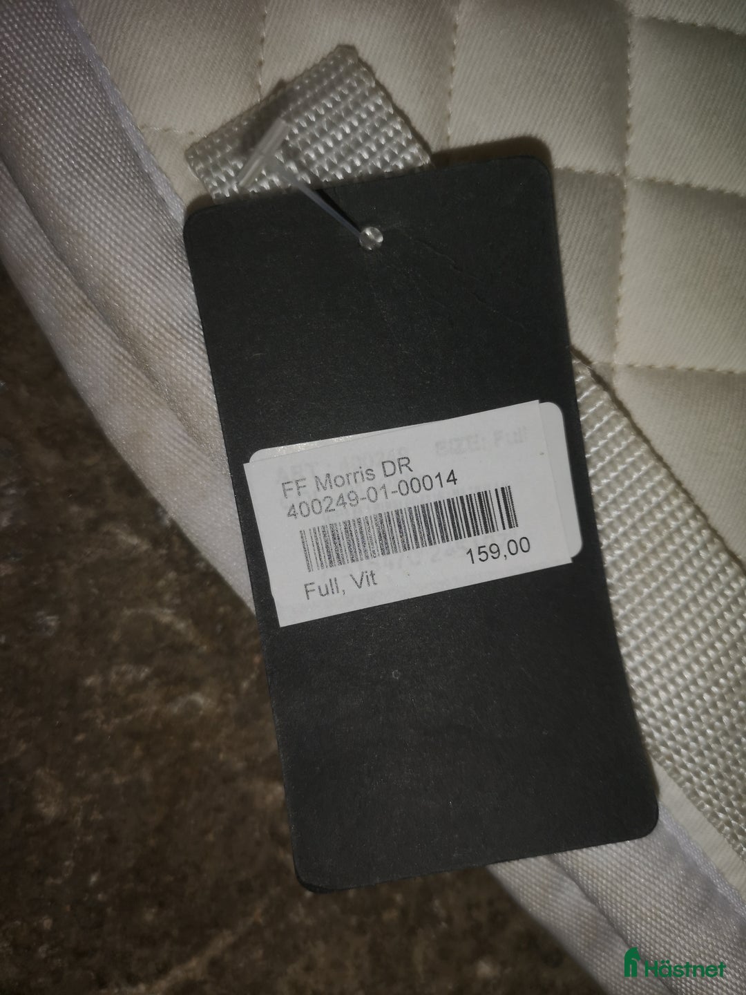 Schabrak & Vojlockar hästutrustning till salu: Vit schabrak  i Tidaholm - Annons 2