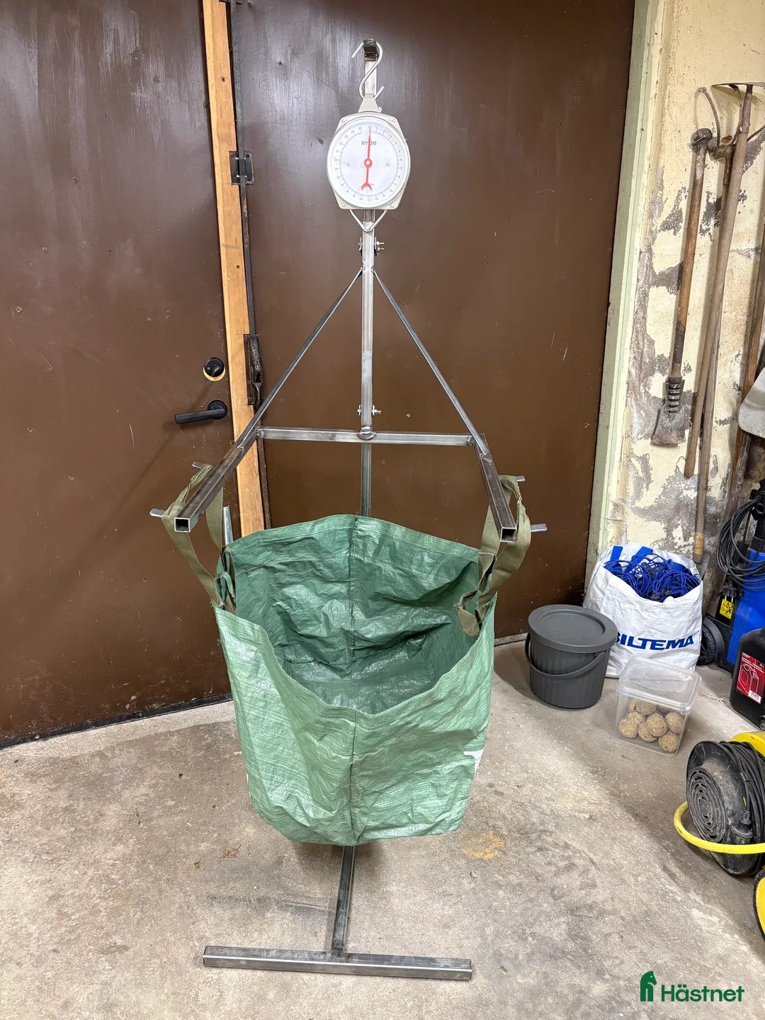 Stallinredning, stängsel & gård övrig utrustning till salu: Höbjörn/hövåg i Söderköping - Annons 2