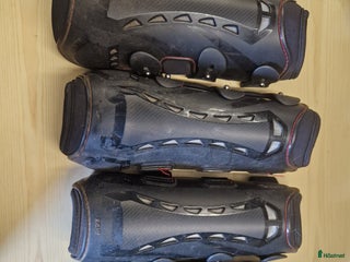 Benskydd hästutrustning till salu: 4 st Benskydd hopp/ terräng i Göteborg - Annons 5