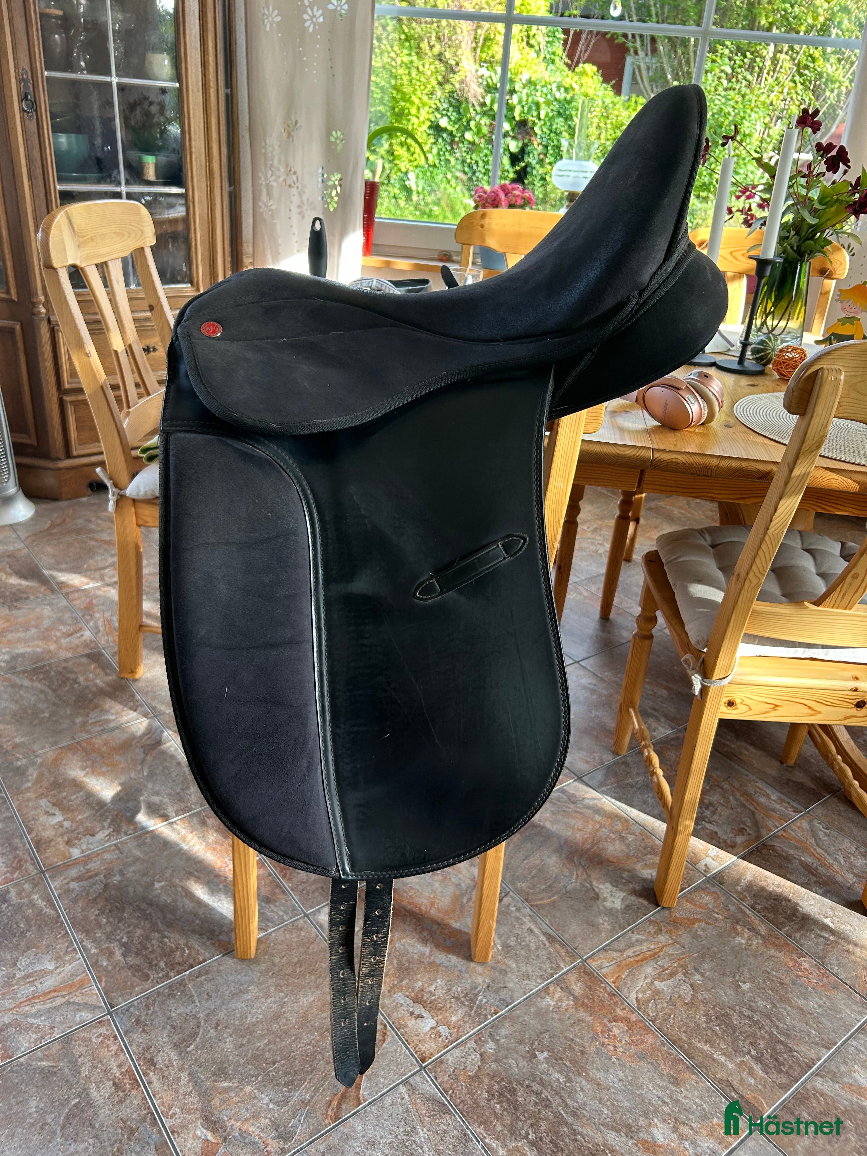 Sadlar hästutrustning till salu: Dressyrsadel Syntet i Lessebo - Annons 6