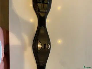 Sadeltillbehör hästutrustning Dressyrgjord svart equiline i Ekerö - Annons 1