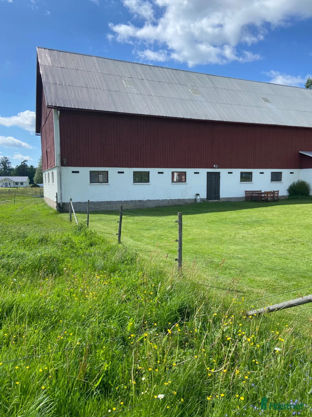  stallplats finnes: Stallplats med stora ytor i Fänestad!  i Forsheda - Annons 1