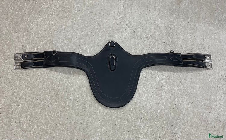 Sadeltillbehör hästutrustning till salu: Sadelgjord magplatta i läder stl 125. i Umeå - Annons 14