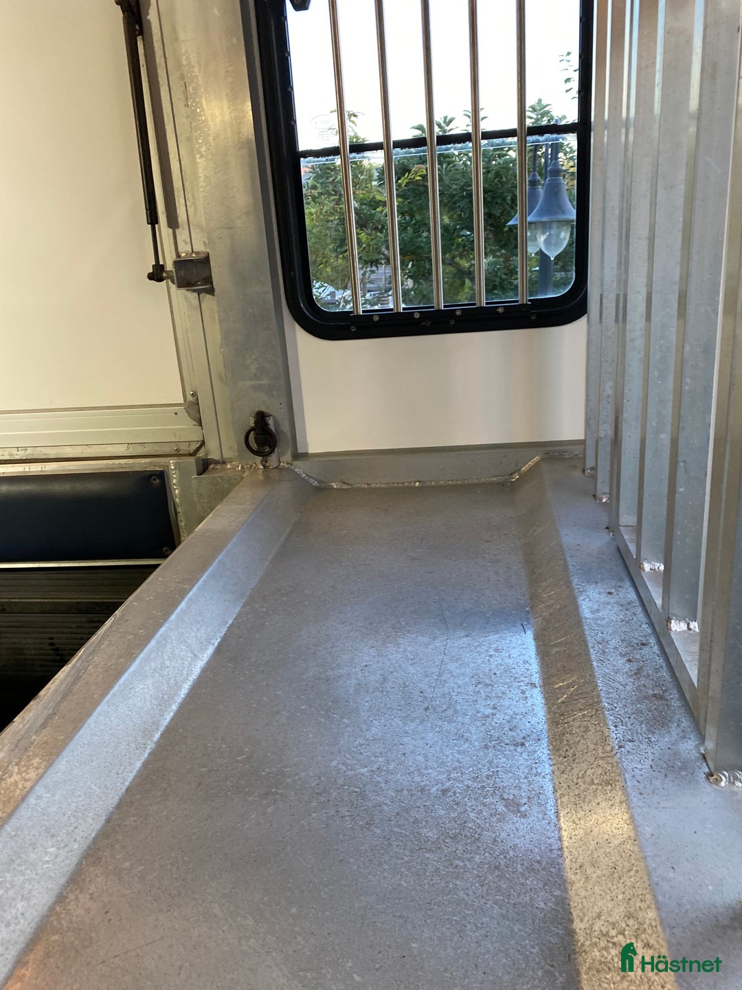 Hästlastbilar  fordon & transport till salu: B-kortslastbil med hög lastvikt (1005kg) i Avesta - Annons 8