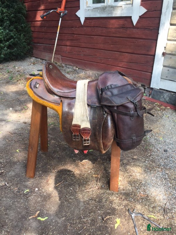 Sadlar hästutrustning Manskapssadel i Stockholm - Annons 18