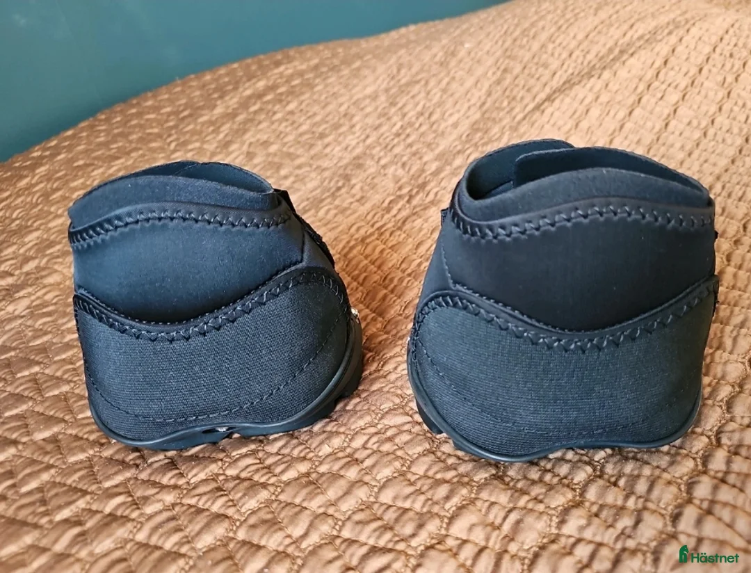 Övrig Hästutrustning hästutrustning till salu: Easy boot glove med gaiter och power strap 3W i Söråker - Annons 4