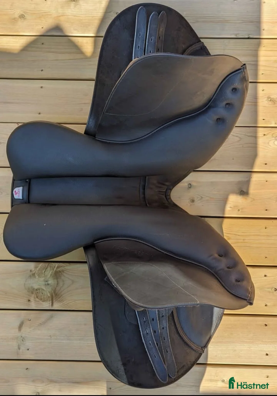 Sadlar hästutrustning till salu: Arena hopp 17,5" i Sandviken - Annons 4