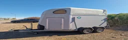 Hästtransporter  fordon & transport till salu: Hästtransport checal Liberty - Annons 2