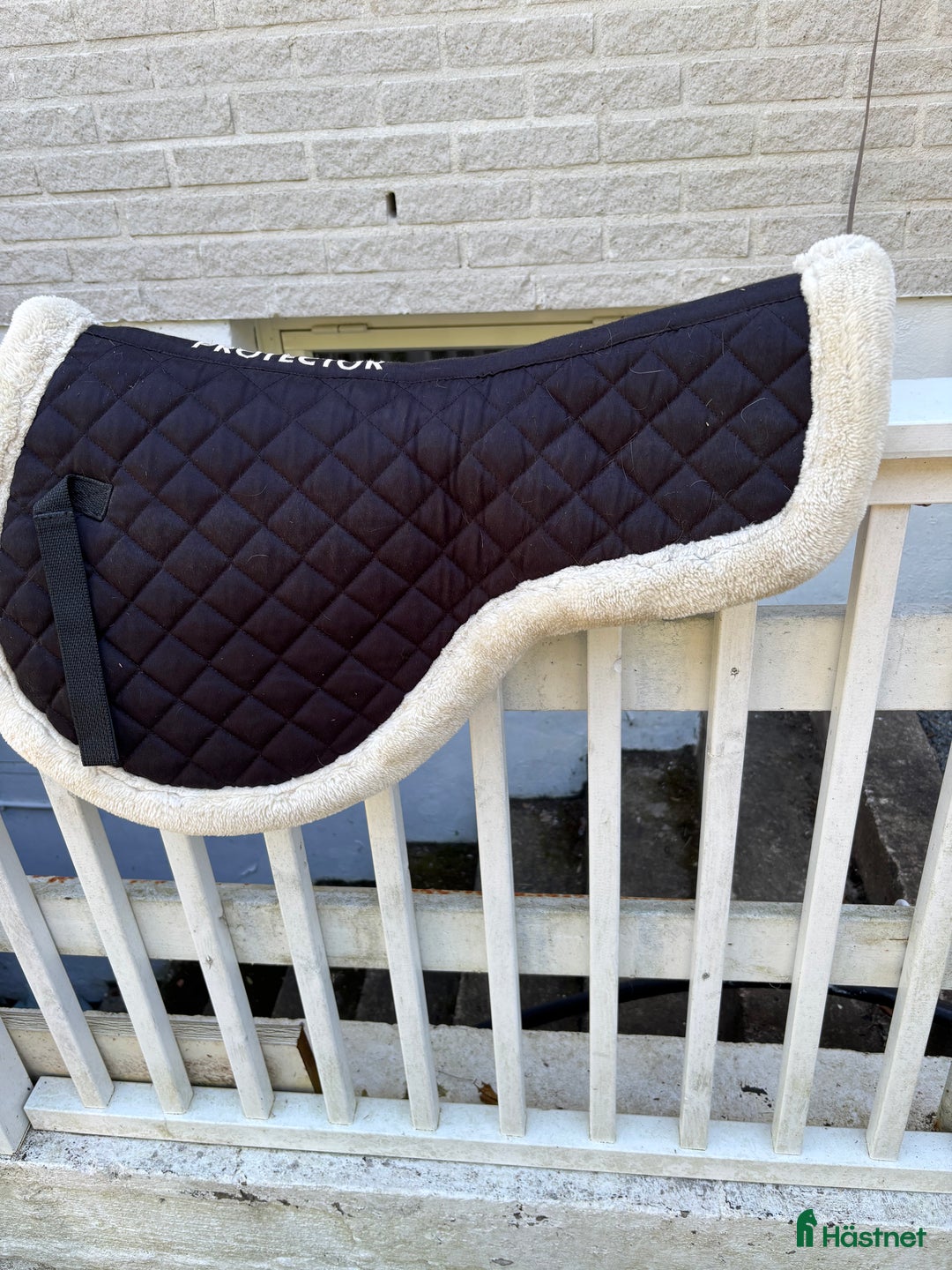 Sadeltillbehör hästutrustning till salu: Fluffpadda säljes i Vallda - Annons 2