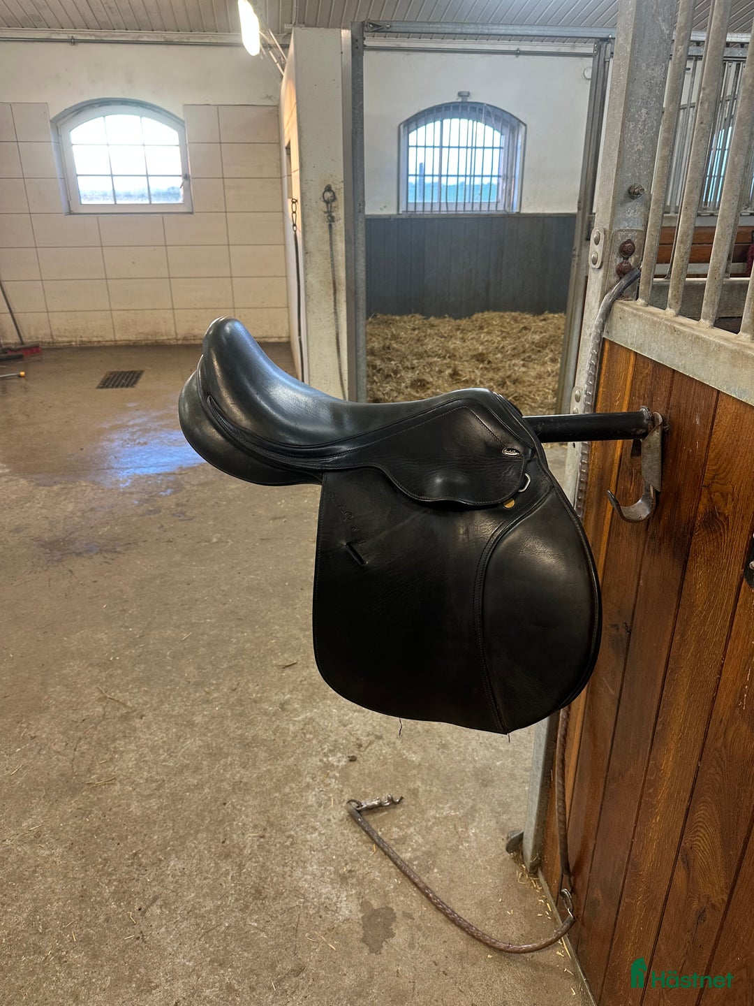 Sadlar hästutrustning till salu: Santa Cruz Celine  i Trelleborg - Annons 1