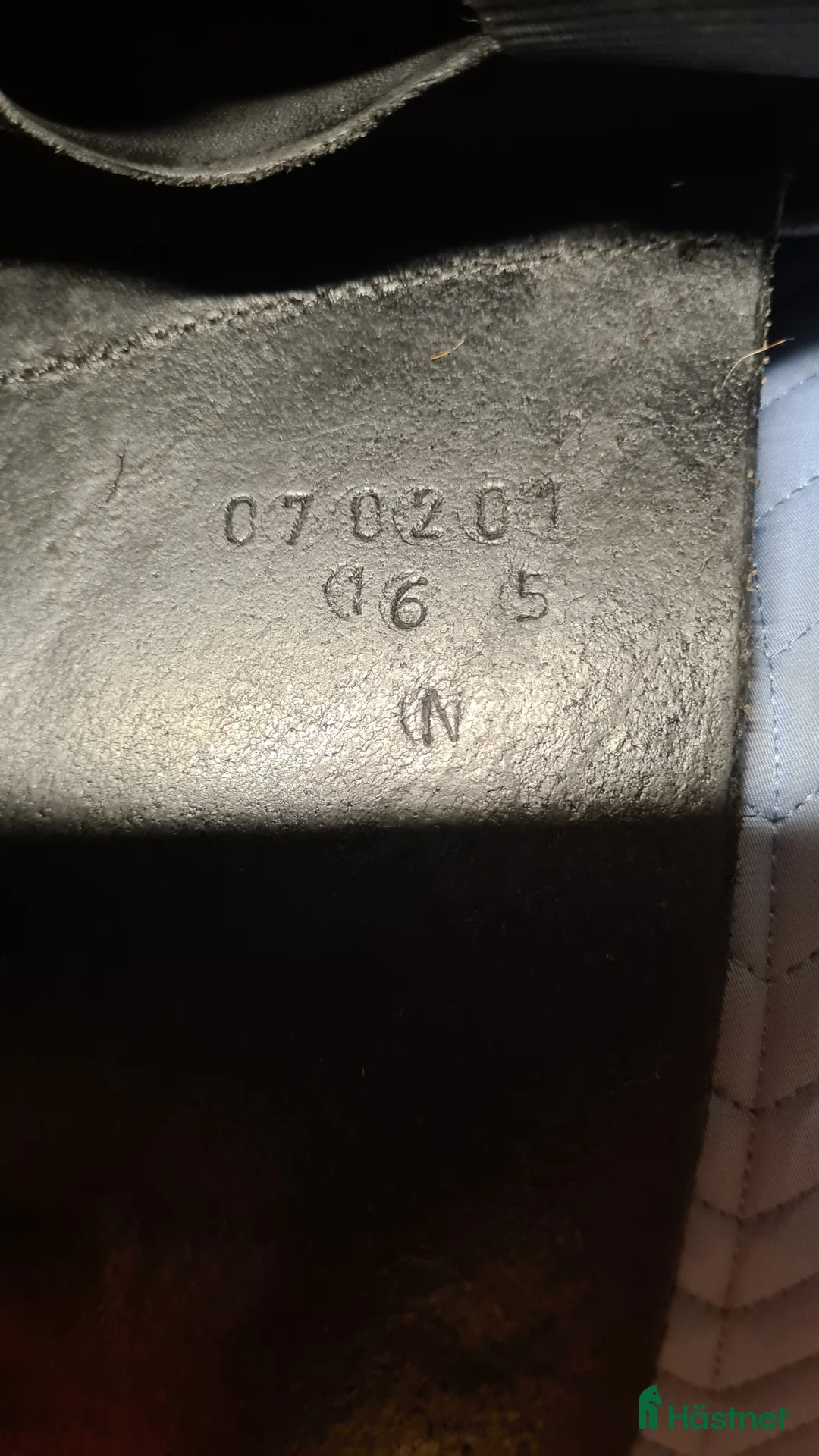 Sadlar hästutrustning till salu: Crown Ideal i Hamneda - Annons 3