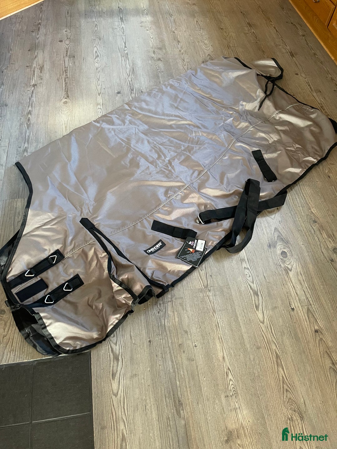 Täcken hästutrustning till salu: Nytt oanvänt utetäcke  i Emmaboda - Annons 1