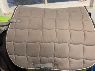 Schabrak & Vojlockar hästutrustning till salu: Snyggt schabrak för endast 50kr i Lillkyrka - Annons 15