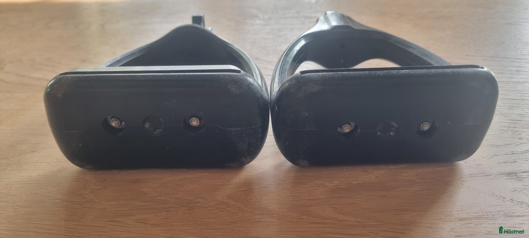 Sadeltillbehör hästutrustning till salu: RidUp Look säkerhetsstigbygel i Staffanstorp - Annons 3