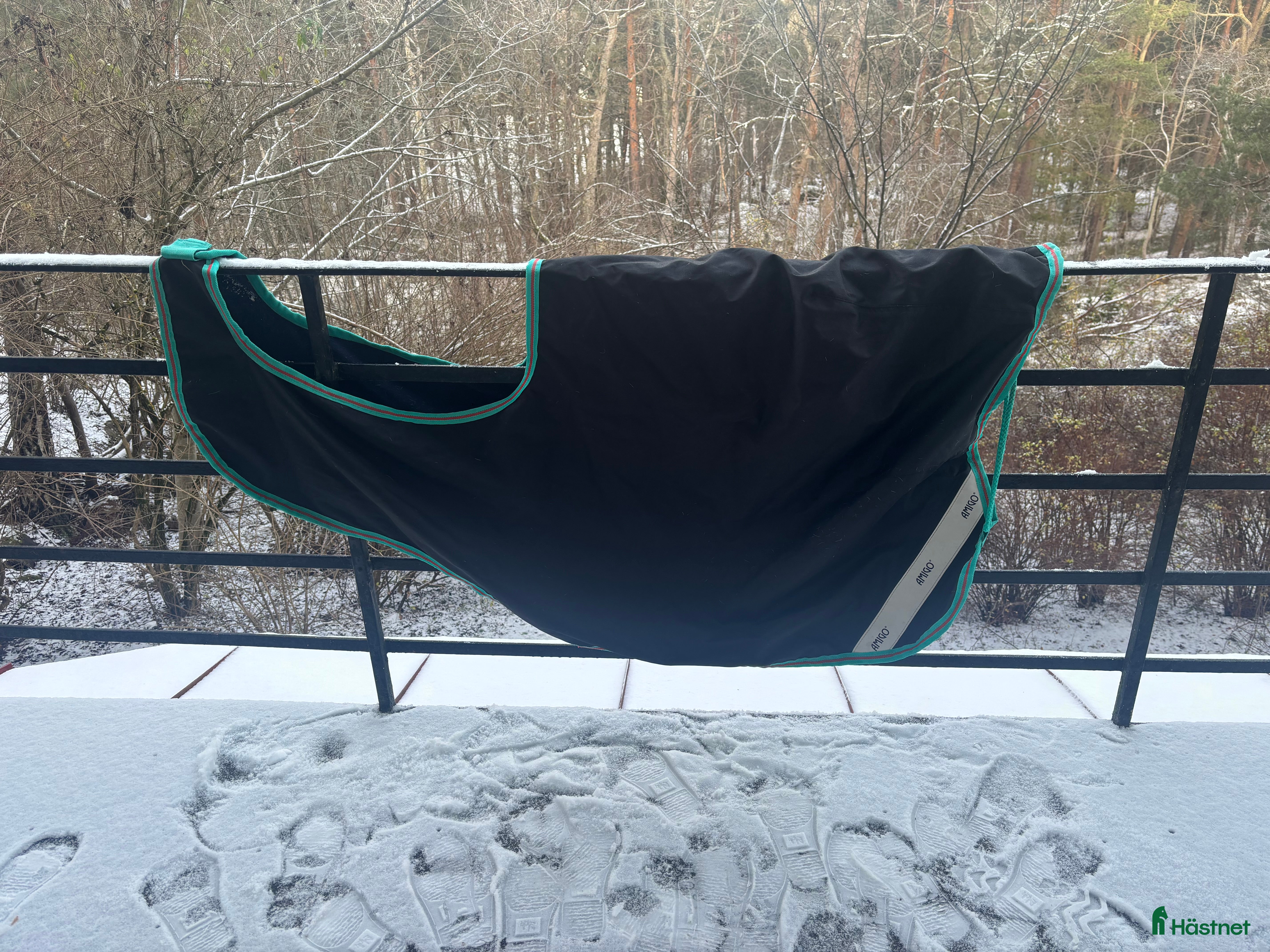 Täcken hästutrustning till salu: Horseware ländtäcke  i Bromma - Annons 3