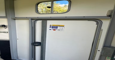 Hästtransporter  fordon & transport till salu: Ifor William 1,5 hästars  i Tived - Annons 13