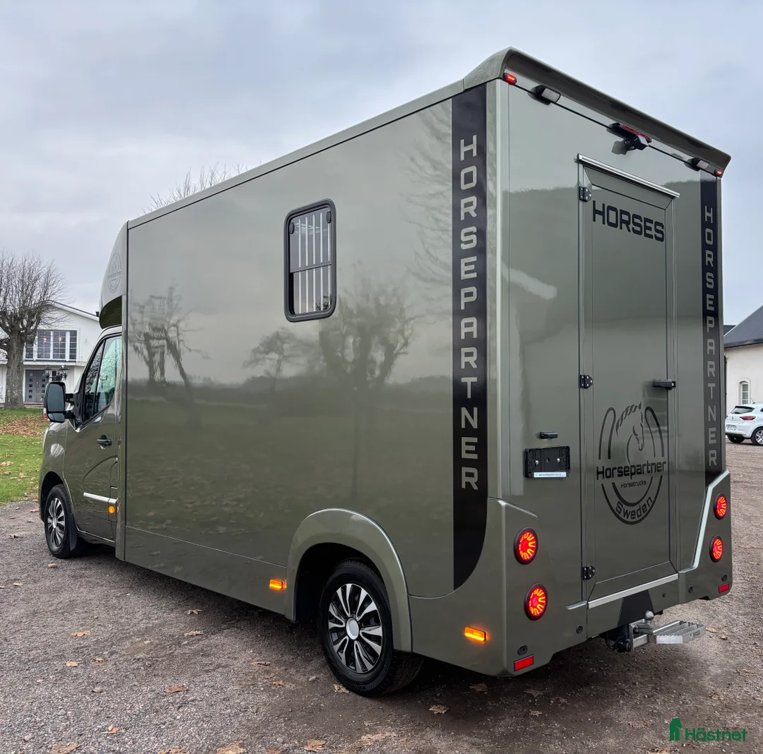 Hästlastbilar  fordon & transport till salu: Renault Master Vigo i Laholm - Annons 3