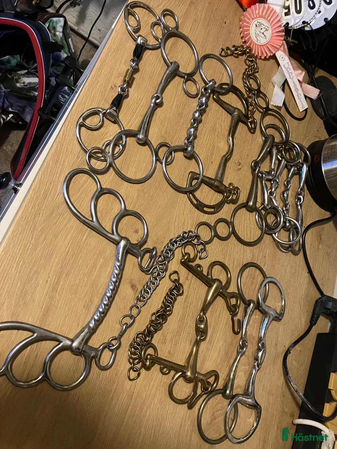 Bett hästutrustning till salu: 13.0 -13.5 Postkandar mm i Skärplinge - Annons 1