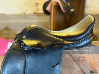 Sadlar hästutrustning till salu: Pessoa hopp koppjärn i Örby - Annons 20