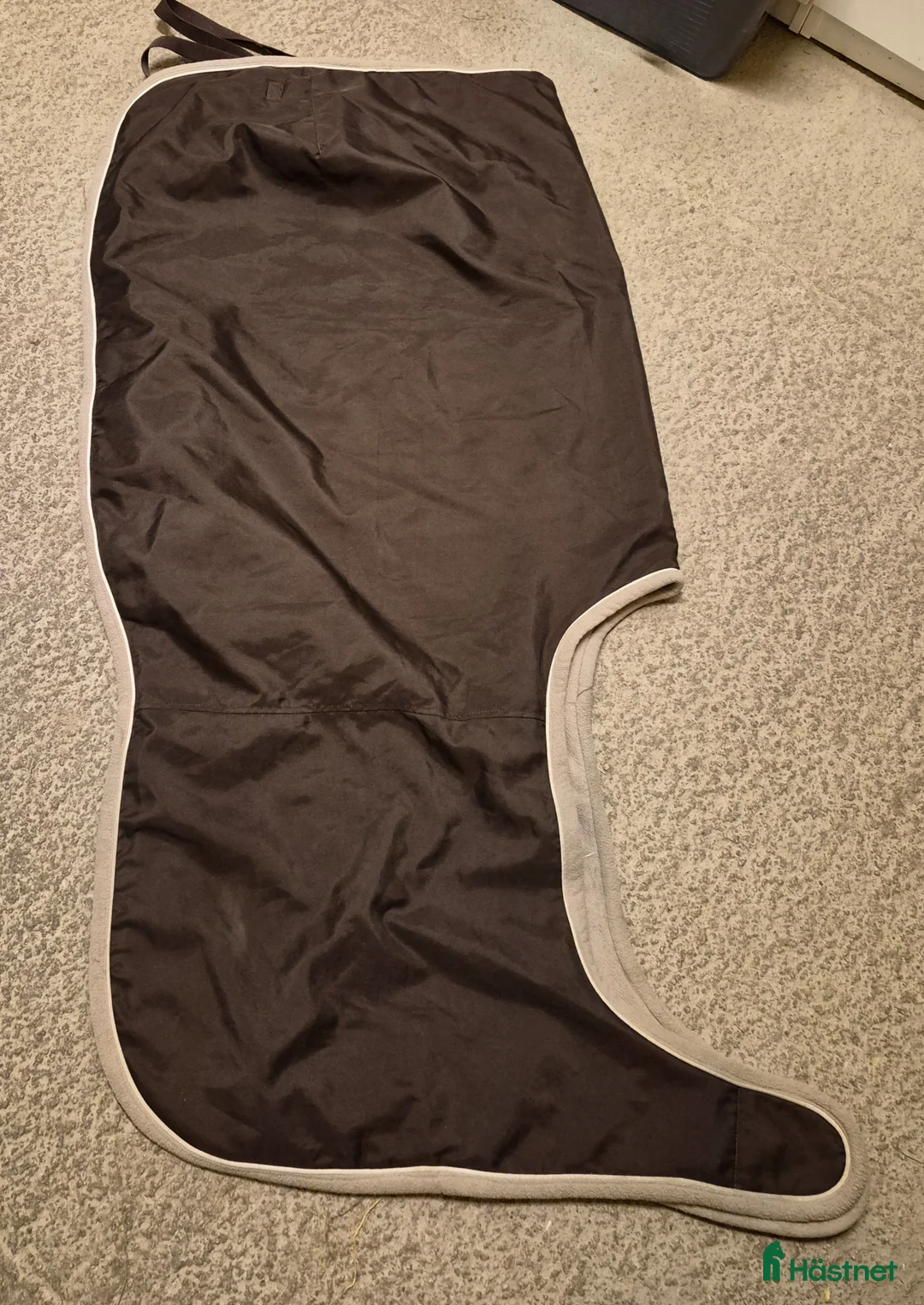 Täcken hästutrustning till salu: Ridtäcken - Annons 2