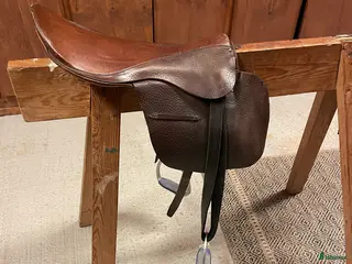 Sadlar hästutrustning Galoppsadel i Sollentuna - Annons 15