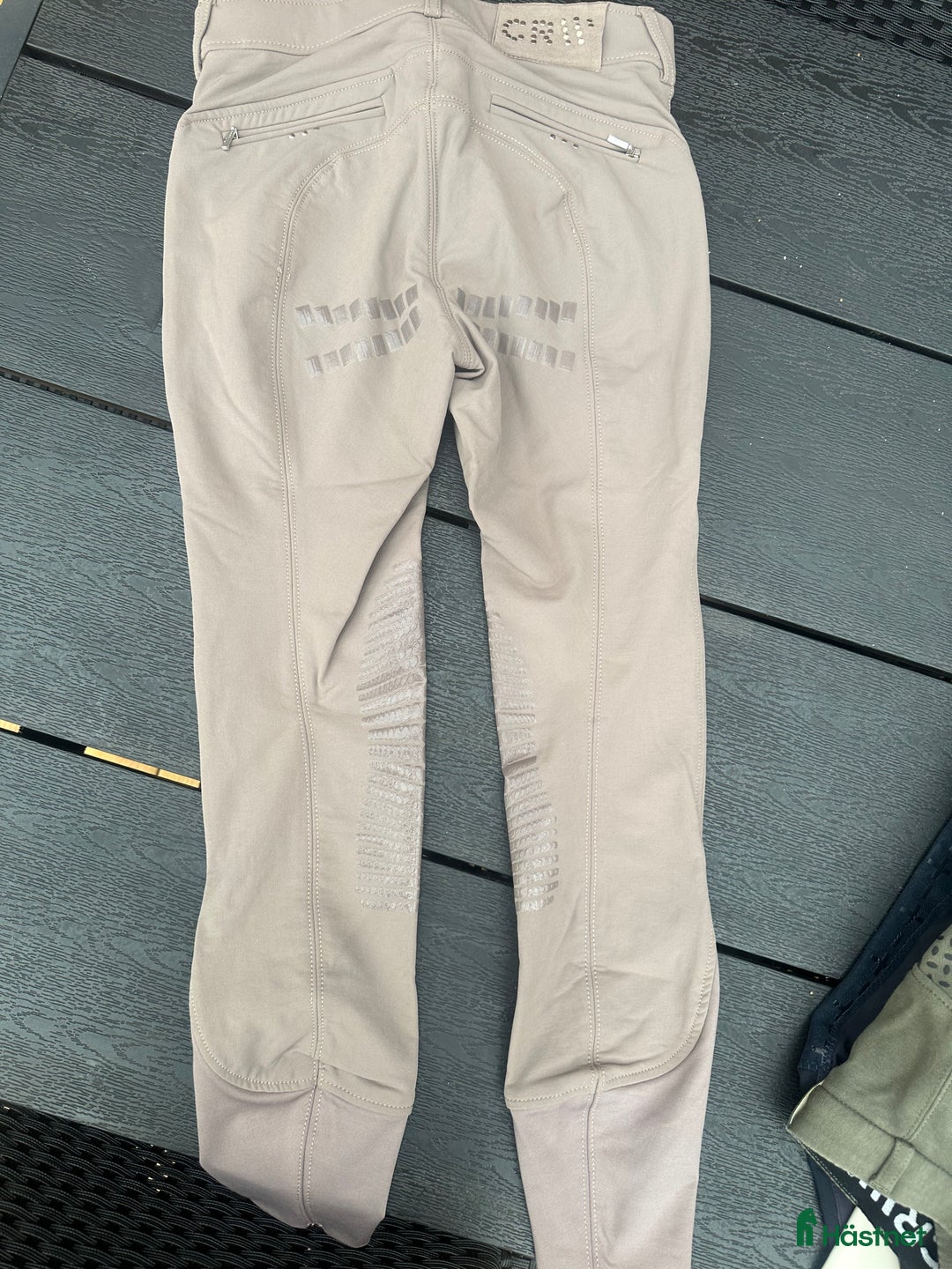 Övrigt Ridkläder ryttarutrustning till salu: Blandade ridkläder  i Södertälje - Annons 12