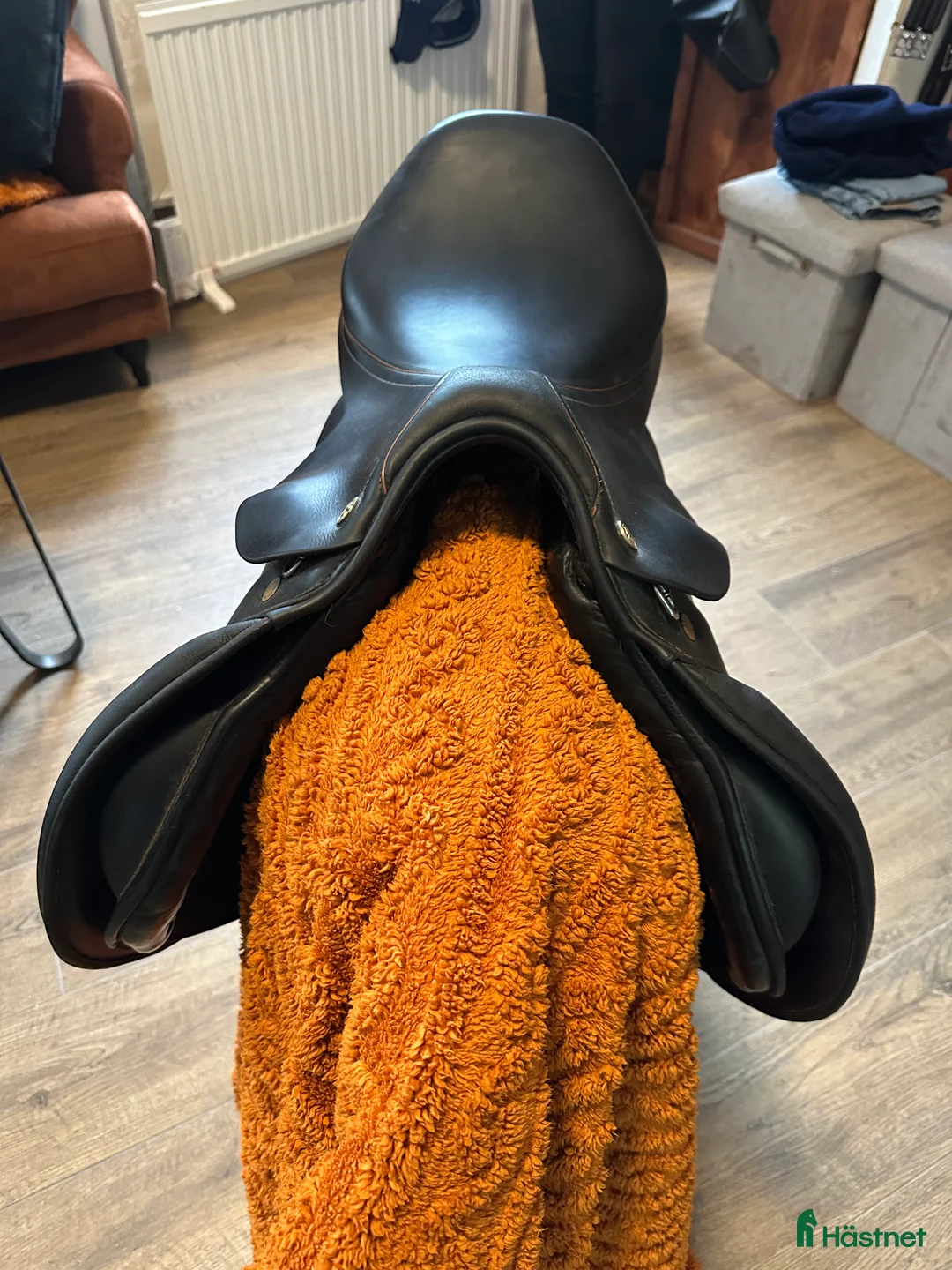 Sadlar hästutrustning till salu: Prestige i Hova - Annons 2