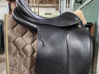 Sadlar hästutrustning till salu: Prestige Roma i Gantofta - Annons 2