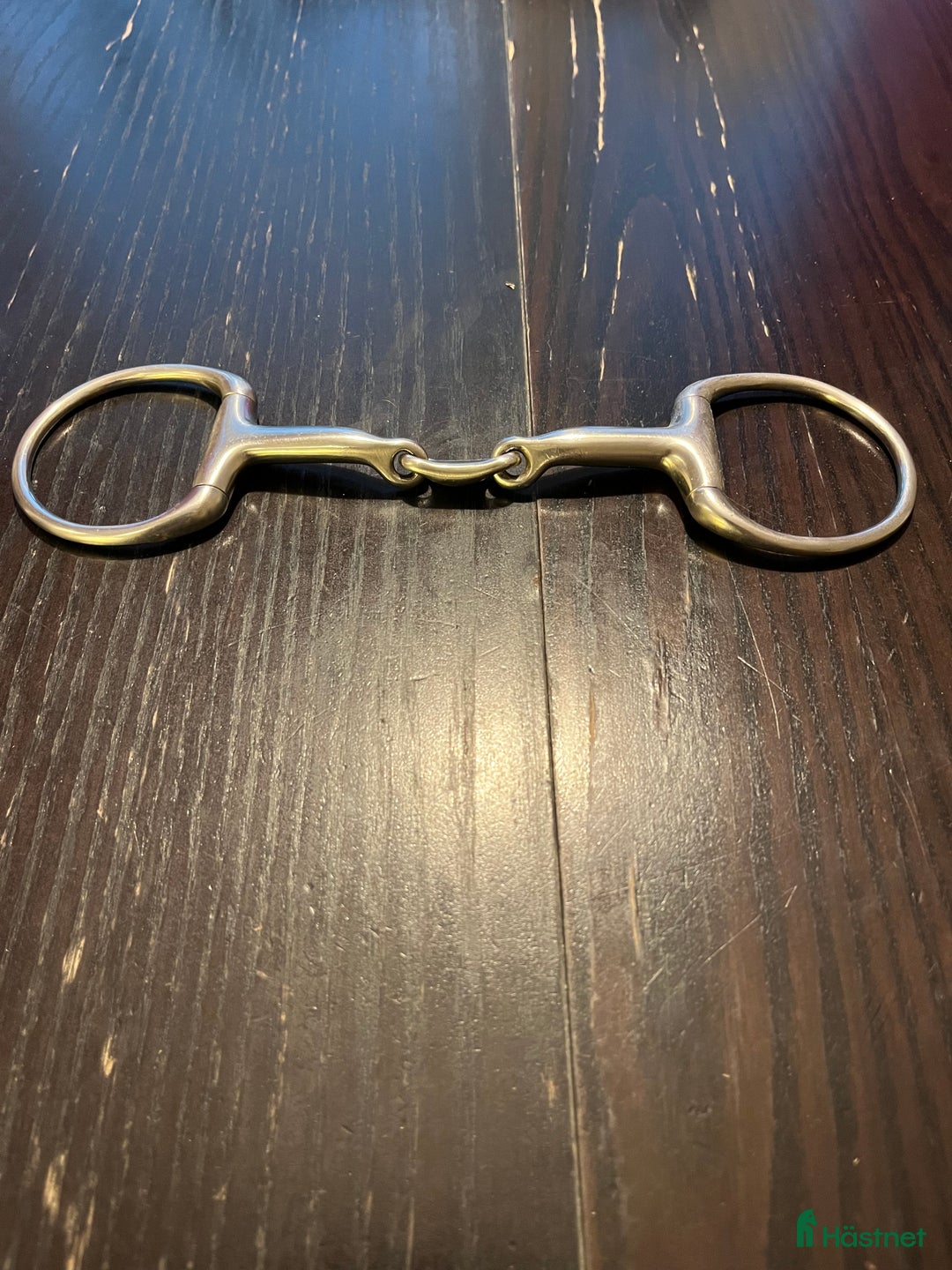 Bett hästutrustning till salu: Hrimnir tredelat bett, 11,5 i Sundbyberg - Annons 1