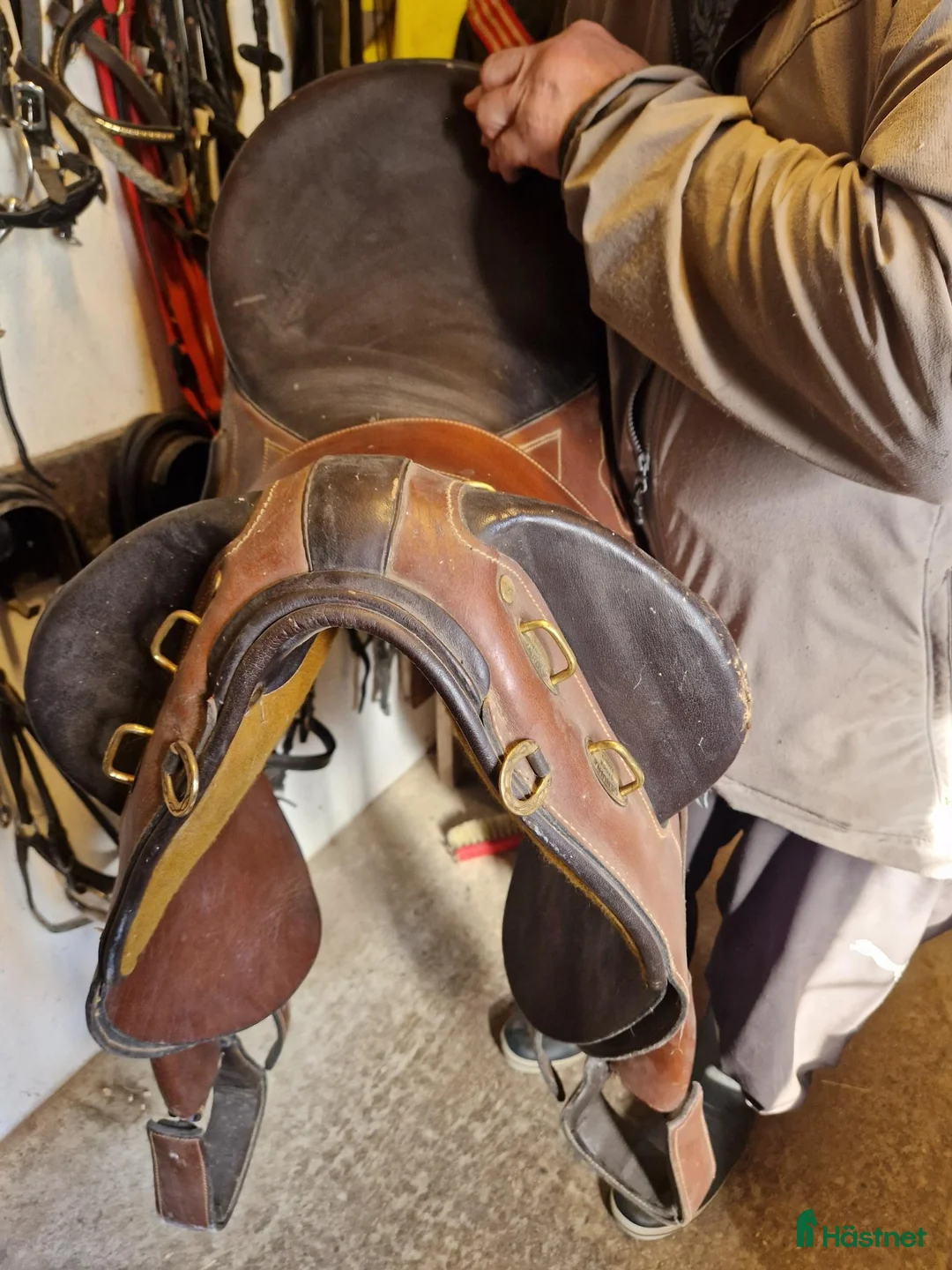 Sadlar hästutrustning till salu: Stocksadel Spansk i Läder - "Stock Rider" i Skurup - Annons 6