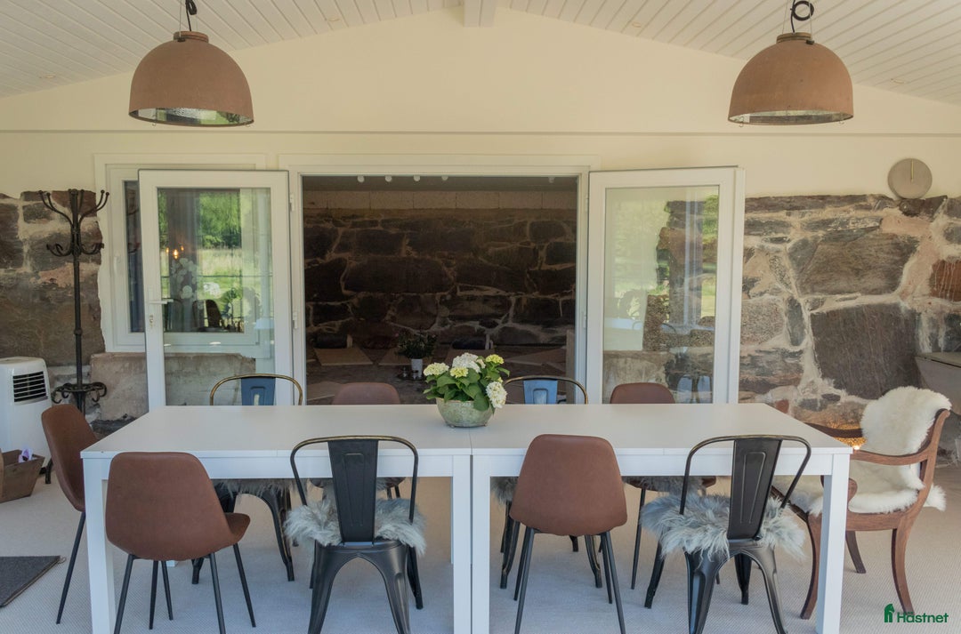  hästgårdar till salu: Charmigt stall i lantlig idyll, vackert renoverat! i Edsbro - Annons 14