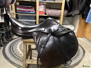 Sadlar hästutrustning Prestige meredith - Annons 1
